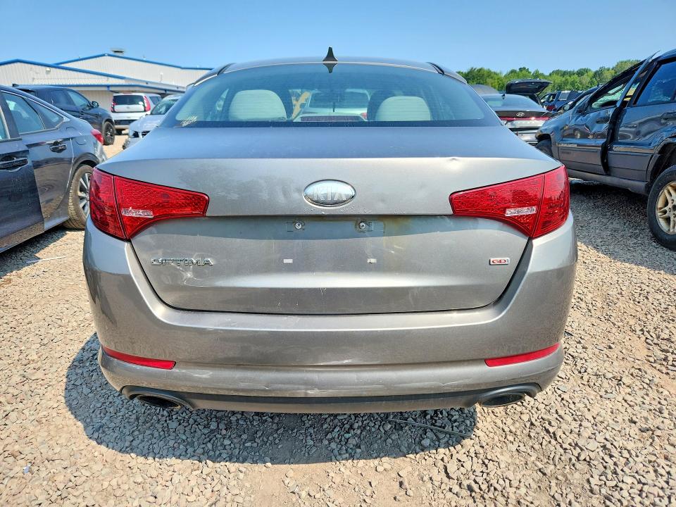 Photo 6 from auction – 2013 KIA OPTIMA with VIN 5XXGM4A76DG228515