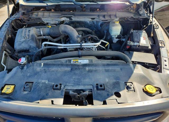 صورة رقم 11 من المزاد - 2015 RAM 2500 مع VIN 3C6TR5HT0FG634208