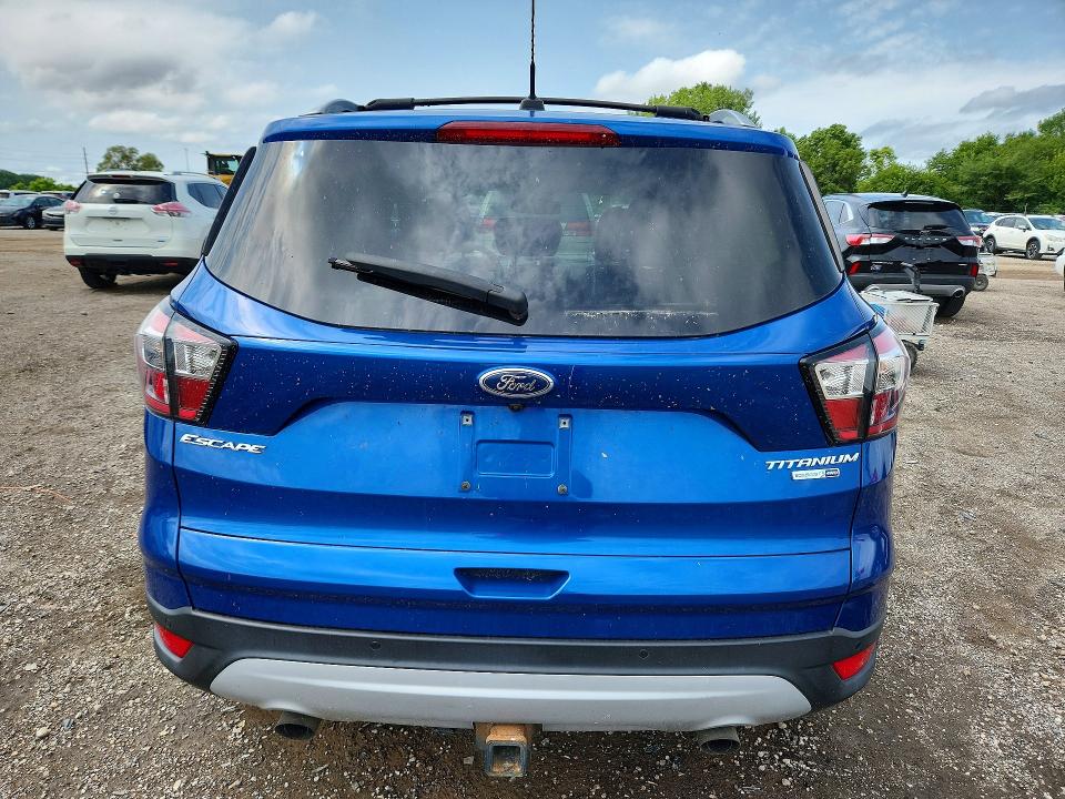 Zdjęcie 6 z aukcji – 2017 FORD ESCAPE z VIN 1FMCU9J99HUC44233
