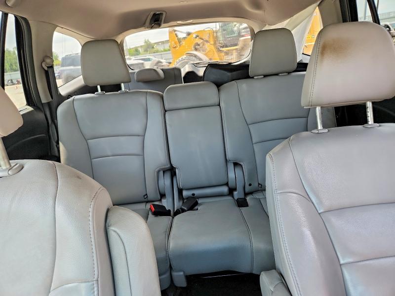 Zdjęcie 10 z aukcji – 2017 HONDA PILOT z VIN 5FNYF6H90HB081103