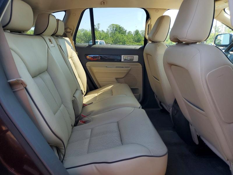 Photo 11 from auction – 2010 LINCOLN MKX with VIN 2LMDJ8JC8ABJ12079