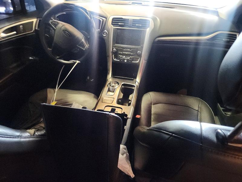 Zdjęcie 8 z aukcji – 2019 FORD FUSION z VIN 3FA6P0HD2KR161732