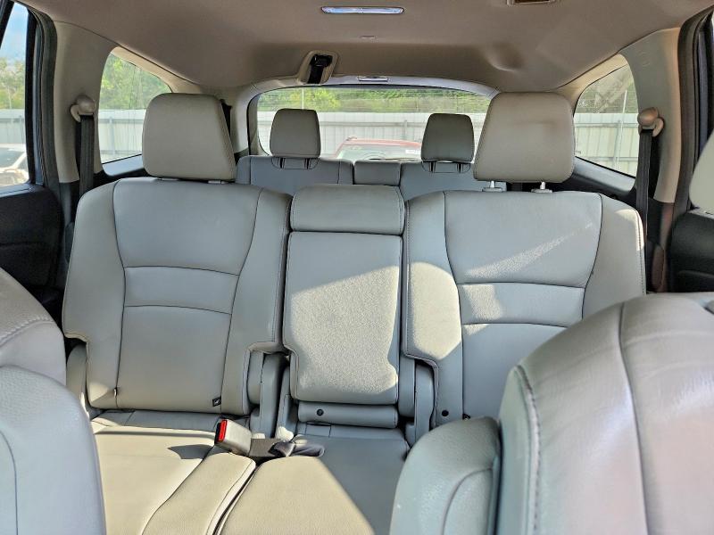 Photo 10 from auction – 2017 HONDA PILOT with VIN 5FNYF5H69HB021658