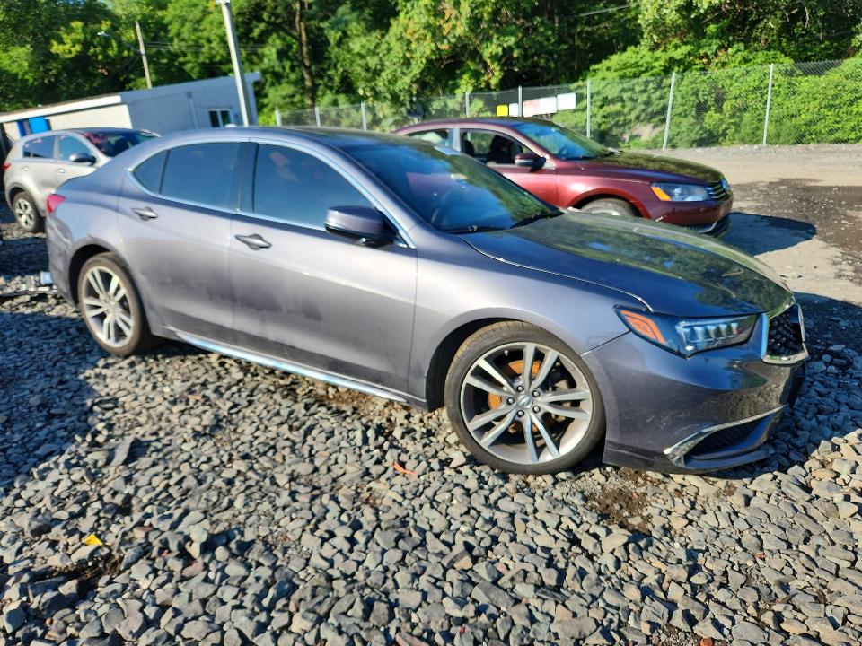 Photo 4 from auction – 2020 ACURA TLX with VIN 19UUB2F45LA001856