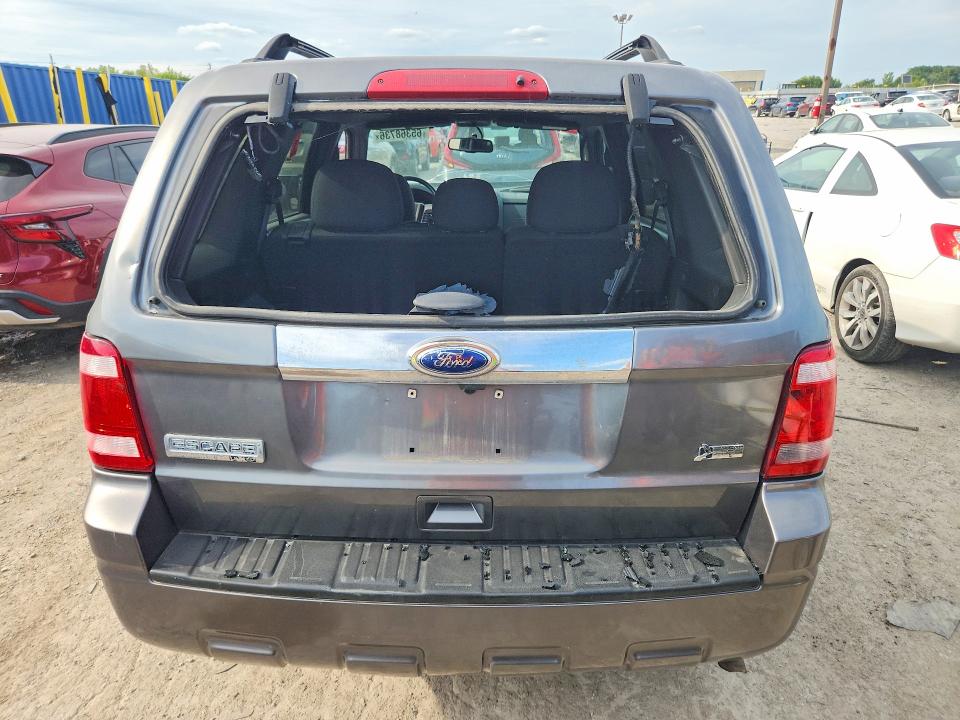 Photo 6 from auction – 2011 FORD ESCAPE with VIN 1FMCU9DG2BKA91370