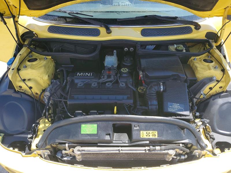 Photo 11 from auction – 2005 MINI COOPER with VIN WMWRC33505TJ69008