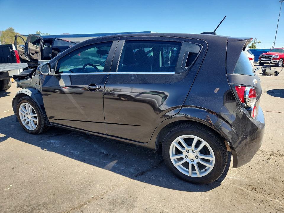 Photo 2 from auction – 2015 CHEVROLET SONIC with VIN 1G1JC6SH1F4129442