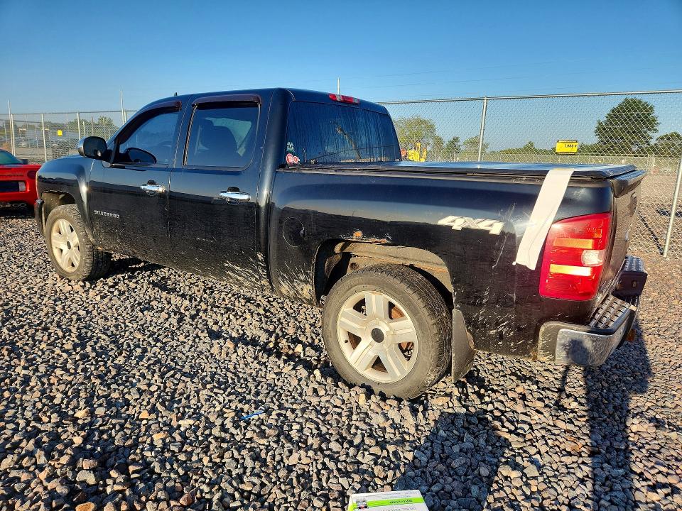 Photo 2 from auction – 2011 CHEVROLET SILVERADO with VIN 3GCPKTE35BG195069
