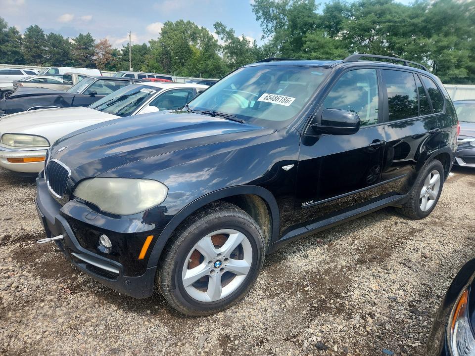 BMW X5 2008 with VIN 5UXFE43558L022899 - Photo from auction