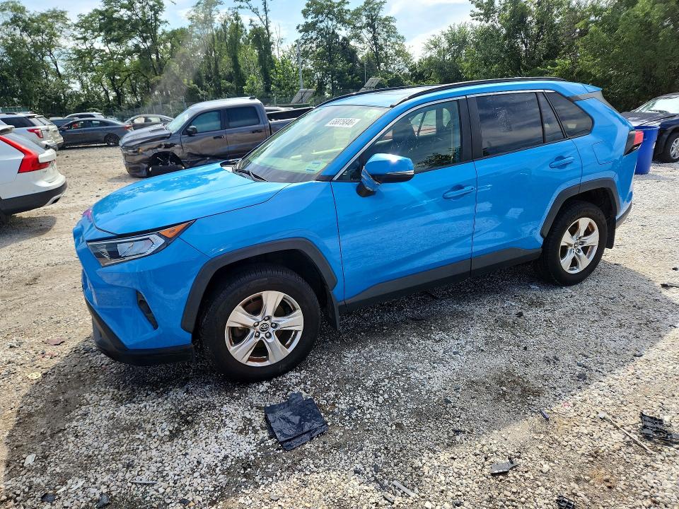 TOYOTA RAV4 2019 с VIN JTMP1RFV8KJ014812 - Фото с аукциона