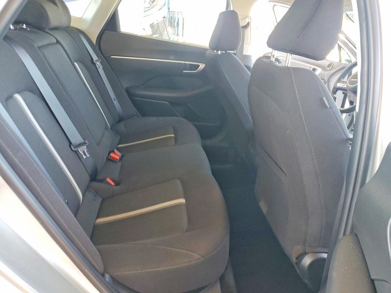 Photo 10 from auction – 2025 HYUNDAI SONATA with VIN KMHL64JA7SA465040