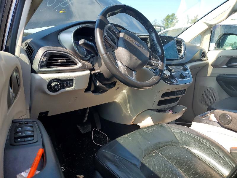 Снимка 8 от търг – 2021 CHRYSLER PACIFICA с VIN 2C4RC1BG5MR598578
