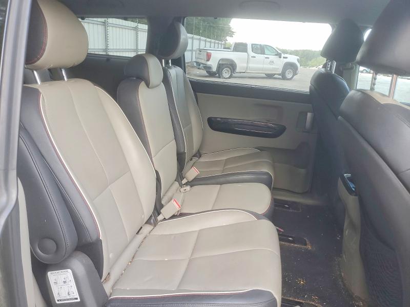 Photo 11 from auction – 2015 KIA SEDONA with VIN KNDMC5C17F6025929