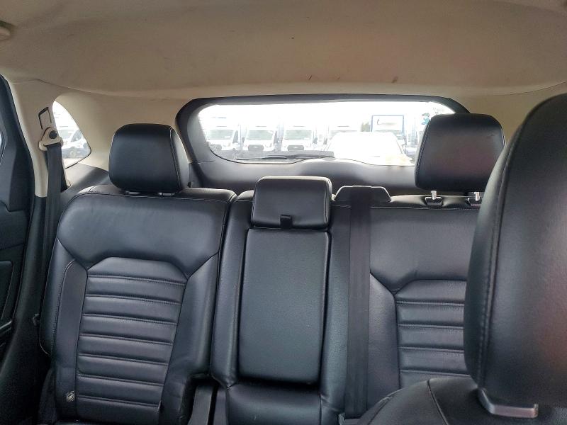 Фото 10 с аукциона – 2016 FORD EDGE с VIN 2FMPK3J98GBB56458