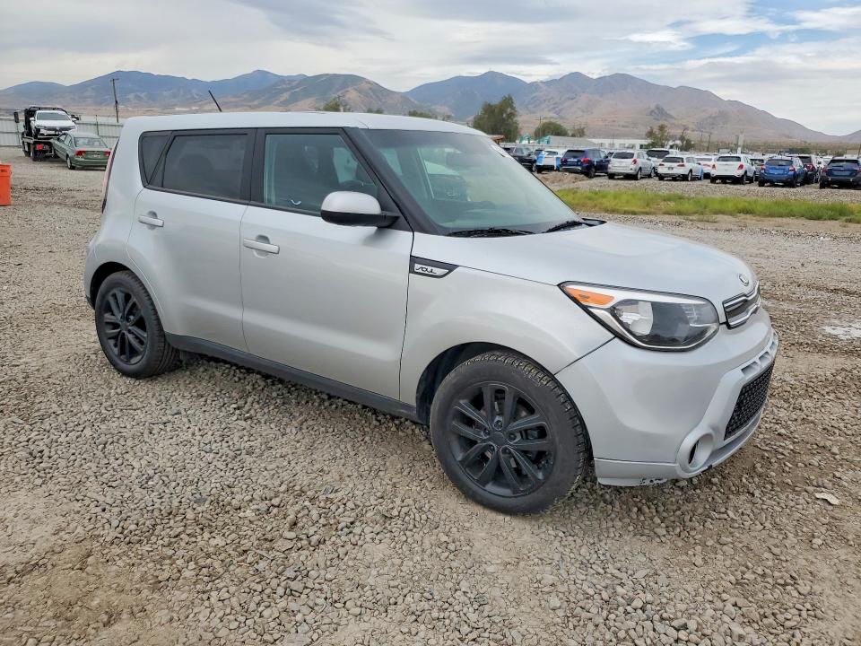 Photo 4 from auction – 2018 KIA SOUL with VIN KNDJP3A54J7549673