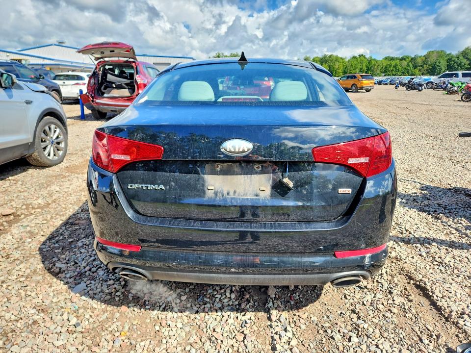 Photo 6 from auction – 2013 KIA OPTIMA with VIN 5XXGM4A76DG189621
