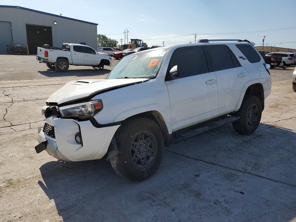 TOYOTA 4RUNNER 2018 with VIN JTEBU5JR5J5536918 - Photo from auction