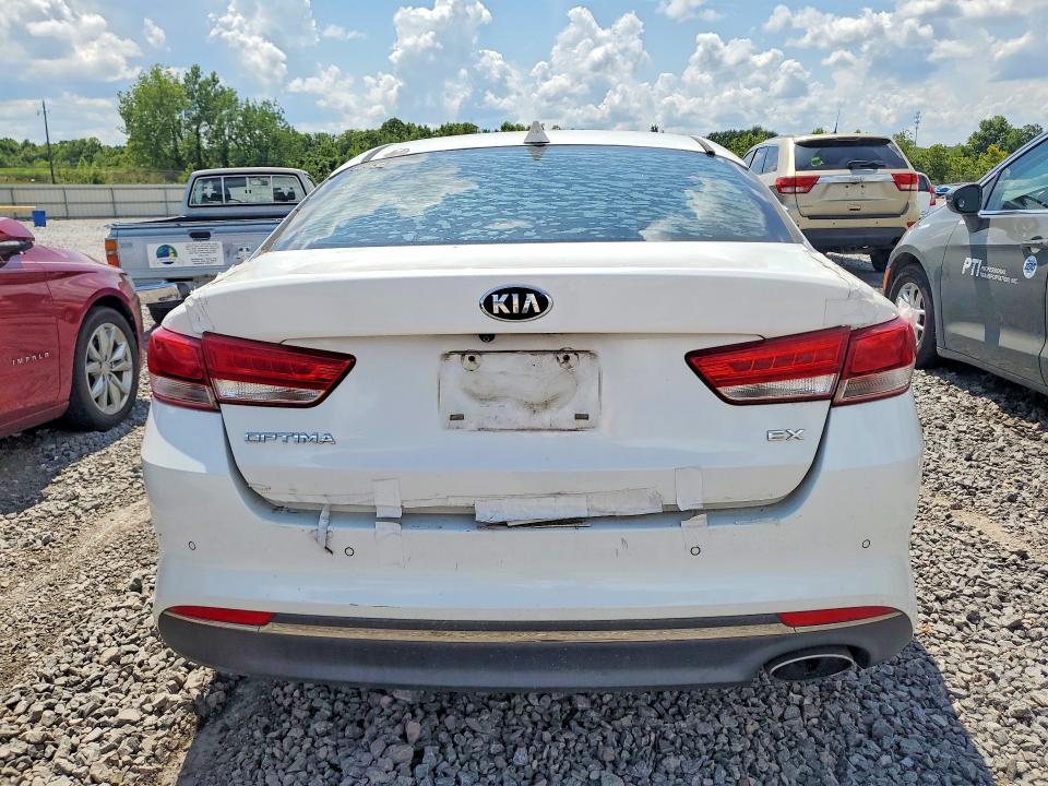 Photo 6 from auction – 2016 KIA OPTIMA with VIN 5XXGT4L31GG036596