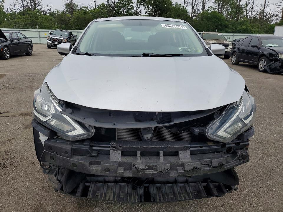 Photo 5 from auction – 2017 NISSAN SENTRA with VIN 3N1AB7AP1HY376617