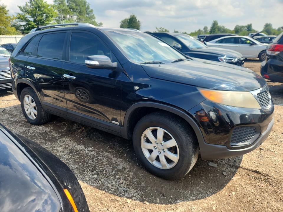 Photo 4 from auction – 2012 KIA SORENTO with VIN 5XYKTDA20CG217926