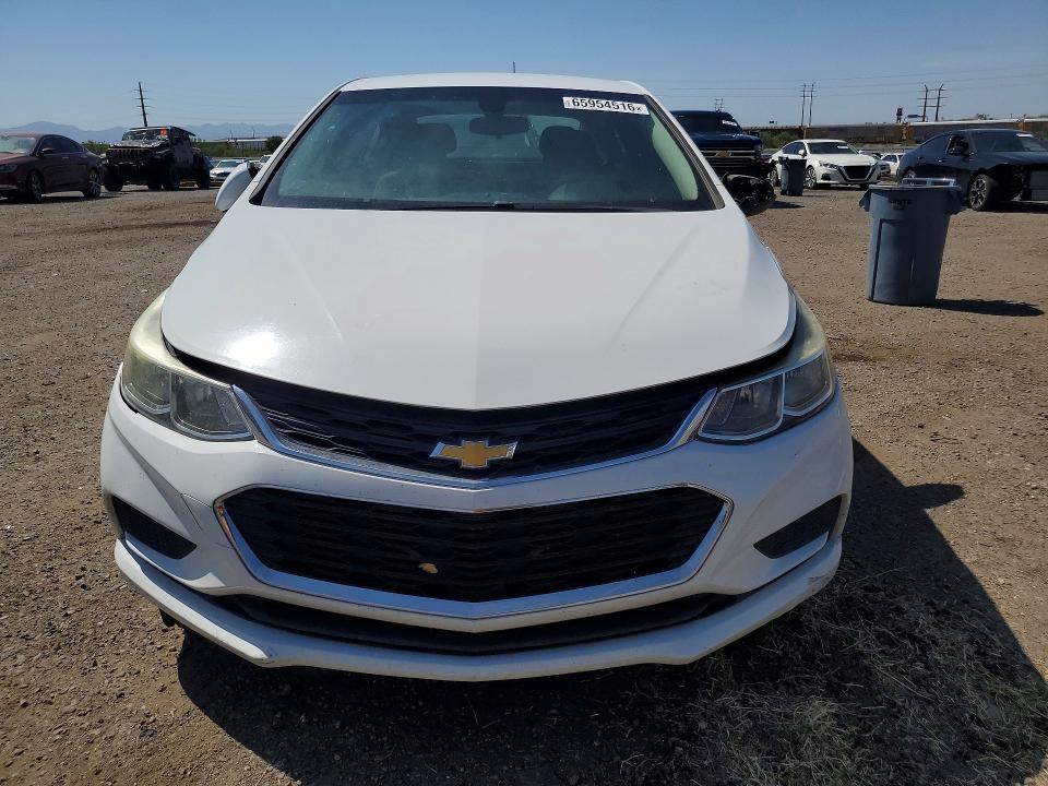 Photo 5 from auction – 2017 CHEVROLET CRUZE with VIN 1G1BC5SM1H7209577