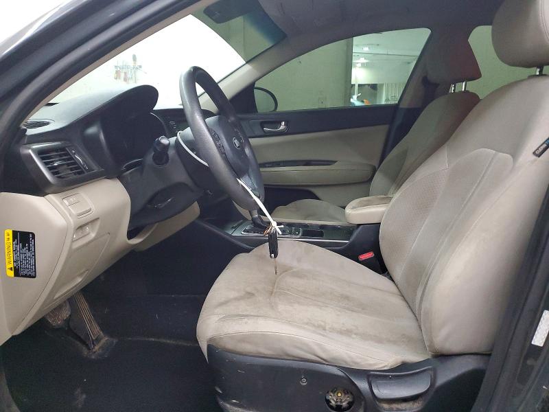 Photo 7 from auction – 2016 KIA OPTIMA with VIN KNAGT4L33G5079189