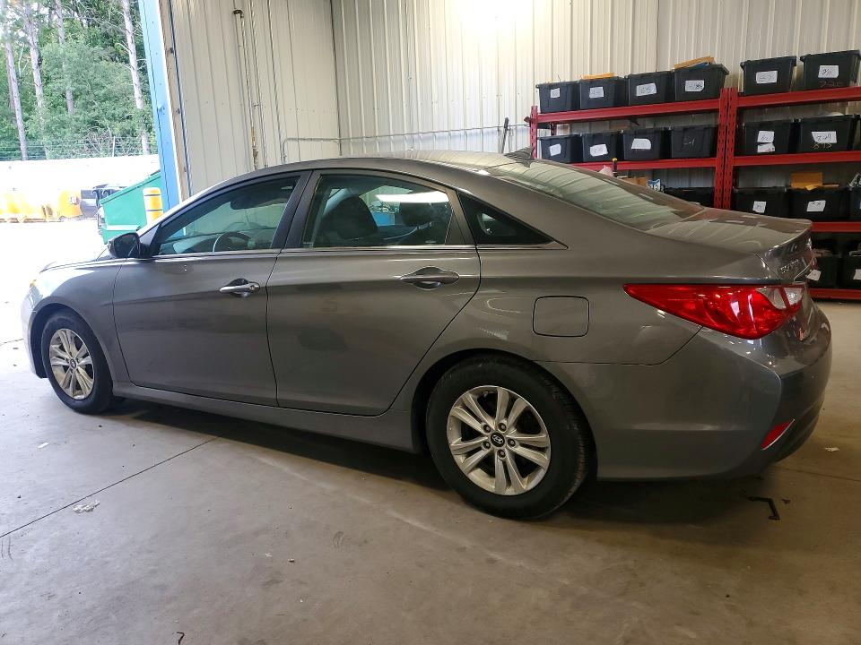 Photo 2 from auction – 2014 HYUNDAI SONATA with VIN 5NPEB4AC8EH849870