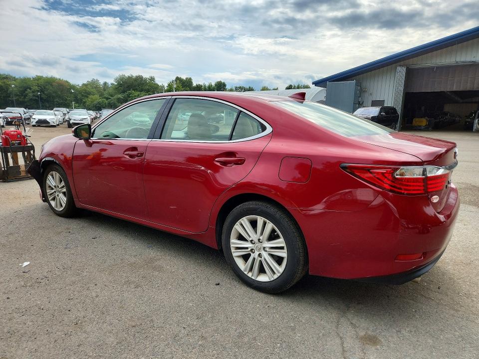 Фото 2 с аукциона – 2015 LEXUS ES с VIN JTHBK1GG7F2183162