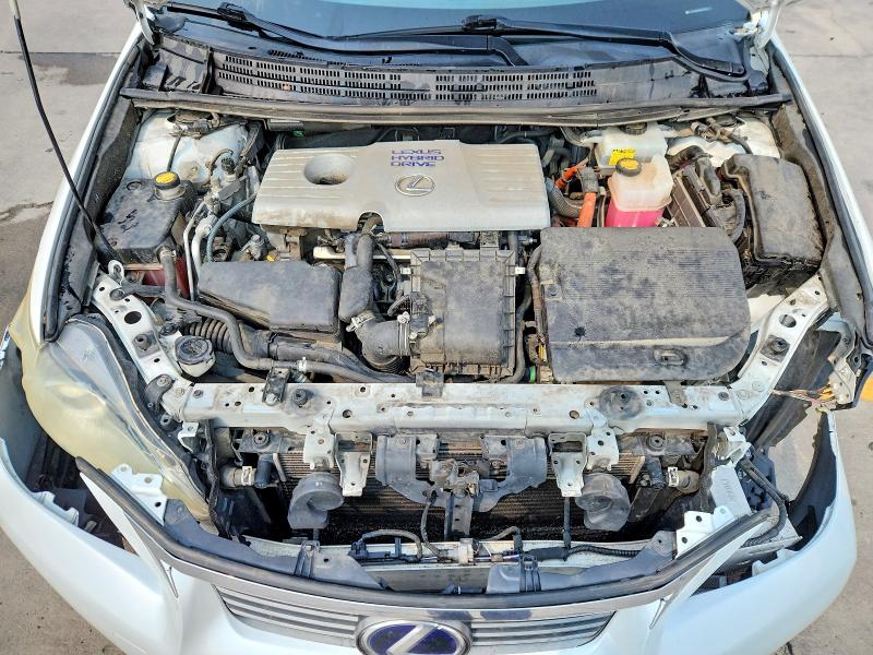 Photo 11 from auction – 2012 LEXUS CT with VIN JTHKD5BH6C2087245