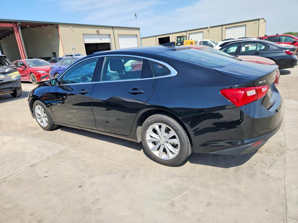 Photo 2 from auction – 2023 CHEVROLET MALIBU with VIN 1G1ZD5ST8PF246343