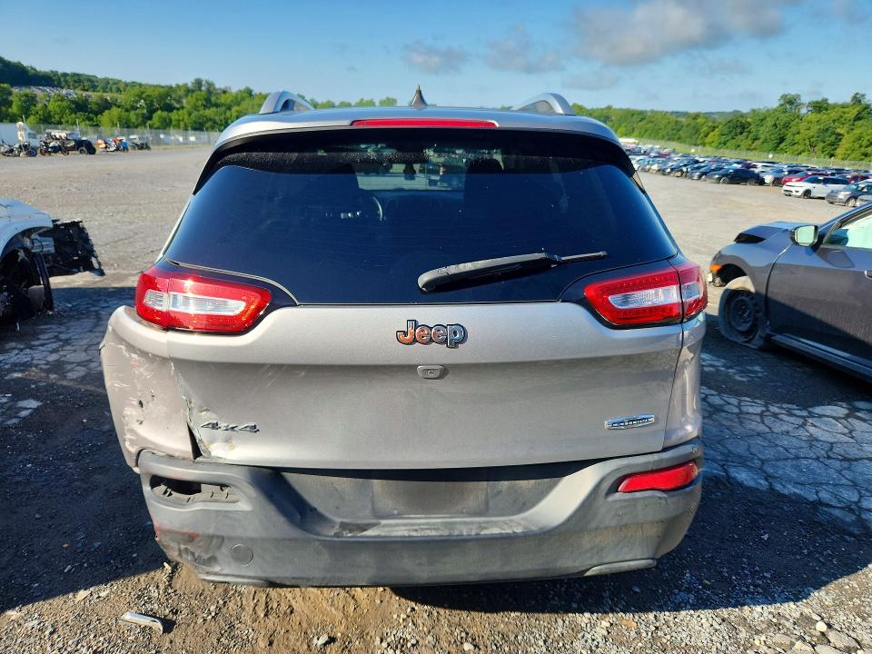 Photo 6 from auction – 2016 JEEP CHEROKEE with VIN 1C4PJMCB6GW102815