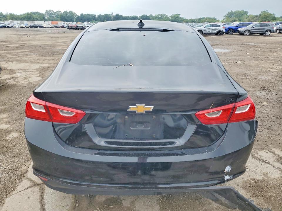 Photo 6 from auction – 2017 CHEVROLET MALIBU with VIN 1G1ZE5ST4HF124769