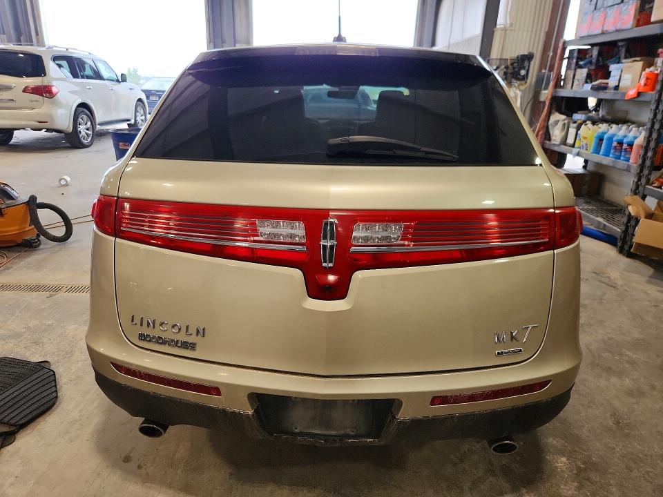 Photo 6 from auction – 2010 LINCOLN MKT with VIN 2LMHJ5ATXABJ26663