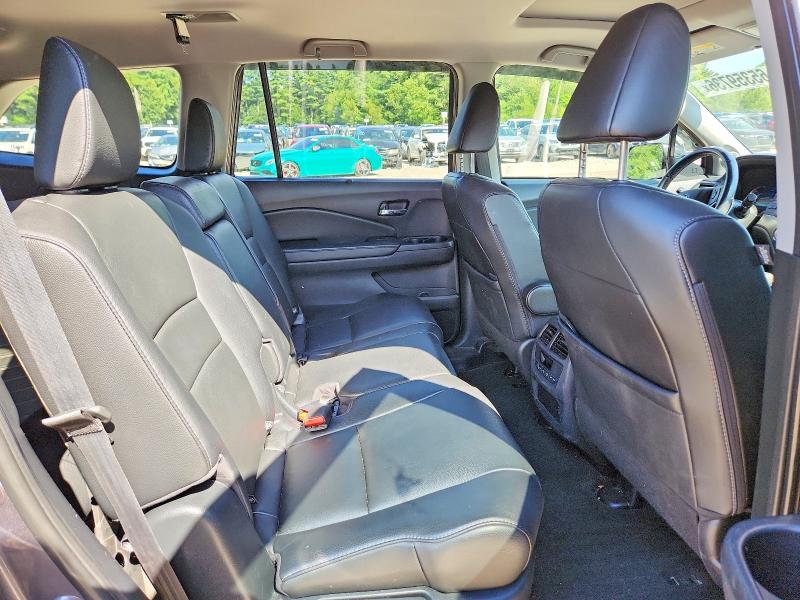 Photo 11 from auction – 2019 HONDA PILOT with VIN 5FNYF6H50KB069103