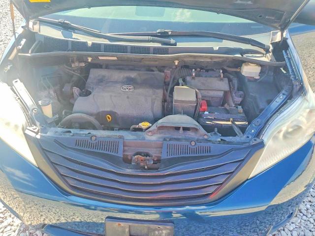 Photo 12 from auction – 2012 TOYOTA SIENNA with VIN 5TDZK3DC6CS204312