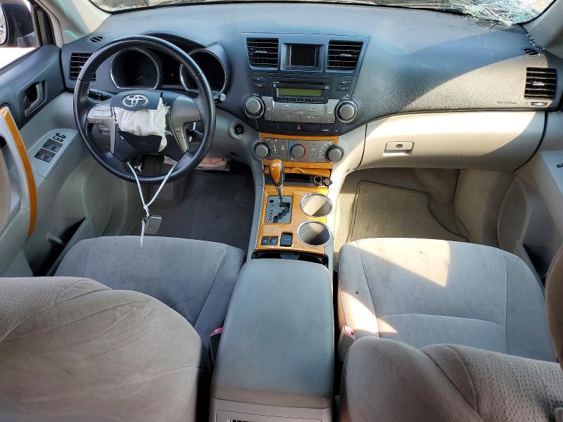 Photo 8 from auction – 2008 TOYOTA HIGHLANDER with VIN JTEEW41A082024684