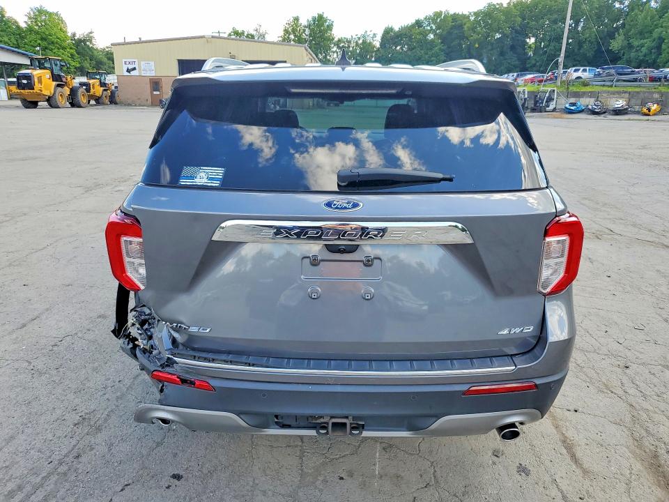 Снимка 6 от търг – 2021 FORD EXPLORER с VIN 1FMSK8FHXMGC04005