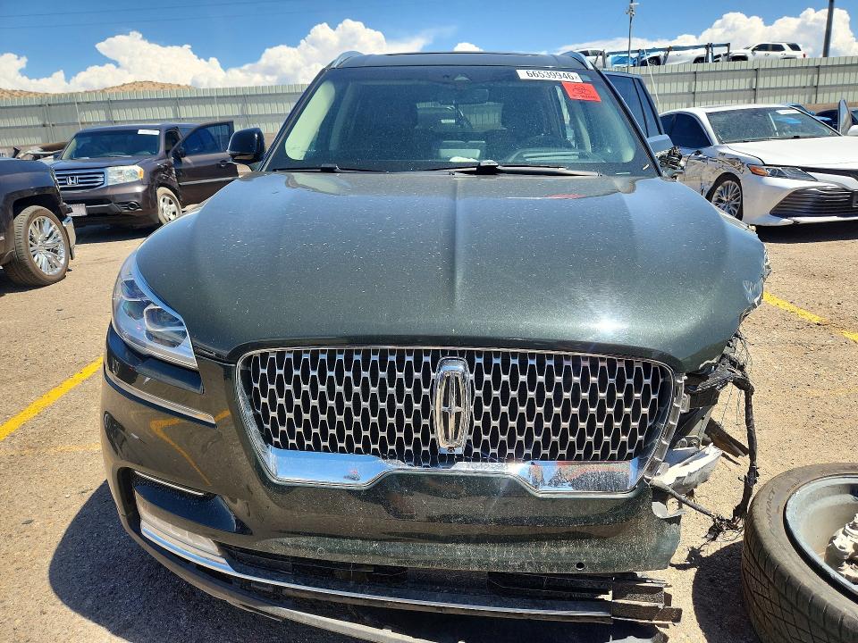 Photo 5 from auction – 2022 LINCOLN AVIATOR with VIN 5LM5J7XC5NGL14648