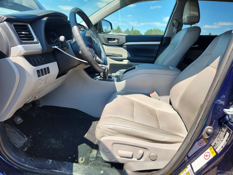 Photo 7 from auction – 2014 TOYOTA HIGHLANDER with VIN 5TDJKRFH5ES012696