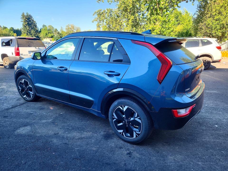 Photo 2 from auction – 2023 KIA NIRO with VIN KNDCR3L16P5036541