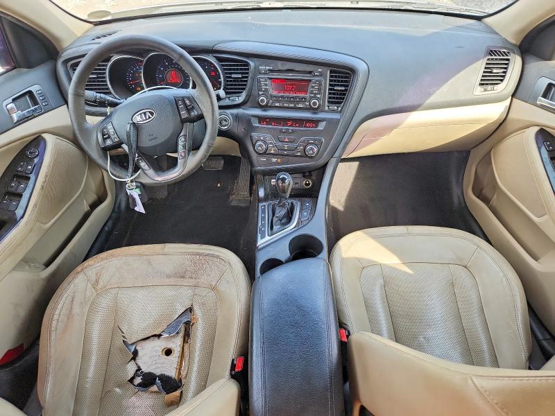 Photo 8 from auction – 2011 KIA OPTIMA with VIN KNAGN4A78B5176901
