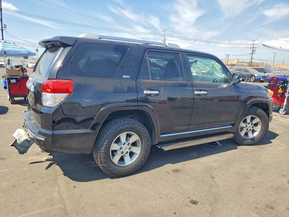 Photo 3 from auction – 2010 TOYOTA 4RUNNER with VIN JTEZU5JR4A5011296