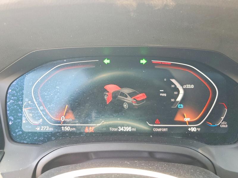 Photo 9 from auction – 2022 BMW 330XI with VIN 3MW5R7J04N8C71768