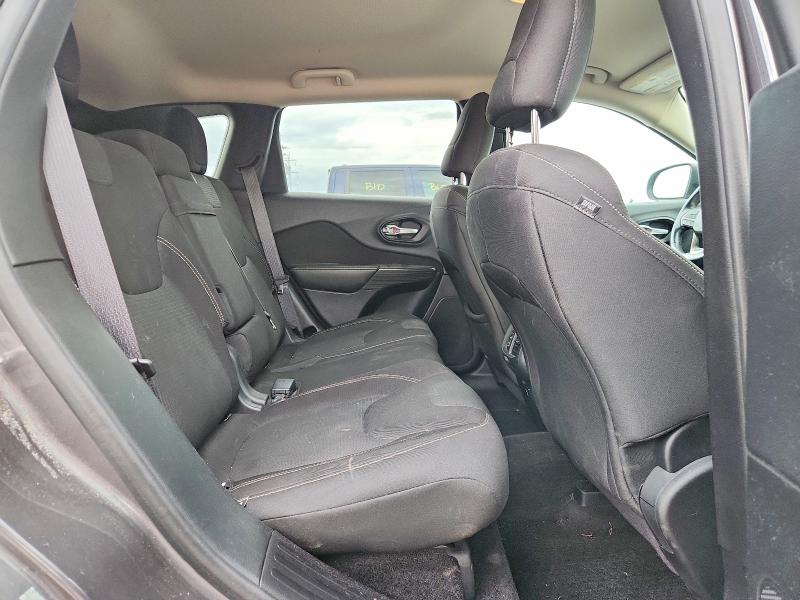 Photo 11 from auction – 2015 JEEP CHEROKEE with VIN 1C4PJMCS9FW634557