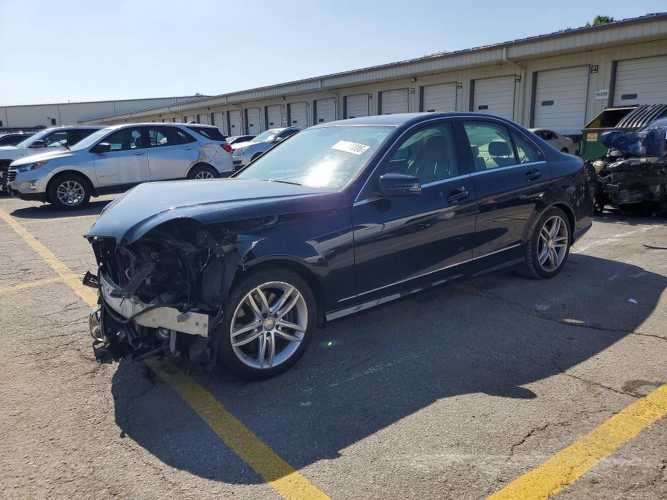 Photo 1 from auction – 2014 MERCEDES-BENZ C with VIN WDDGF8AB7EA948396