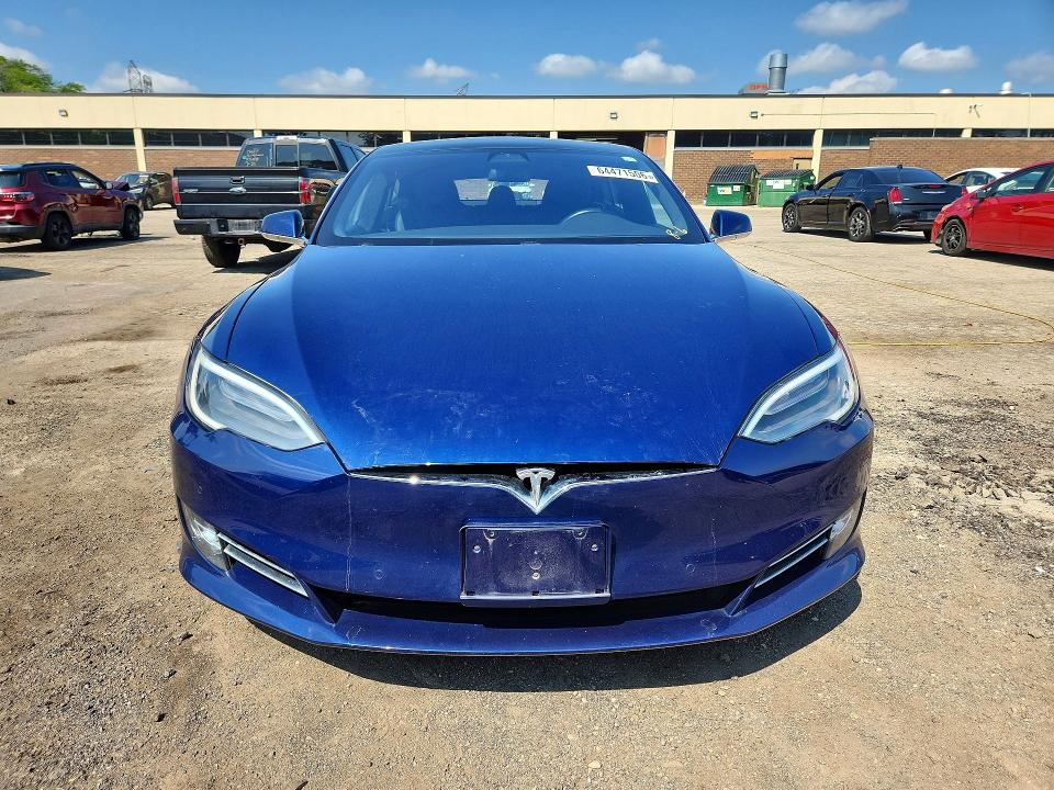 Photo 5 from auction – 2017 TESLA MODEL S with VIN 5YJSA1E28HF216875