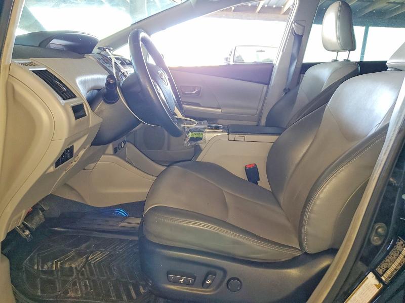 Photo 7 from auction – 2016 TOYOTA PRIUS V with VIN JTDZN3EU8GJ041731