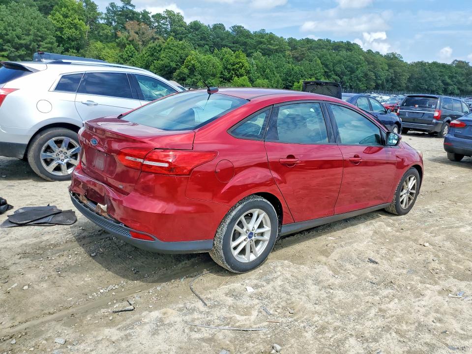 Photo 3 from auction – 2015 FORD FOCUS with VIN 1FADP3F20FL346165