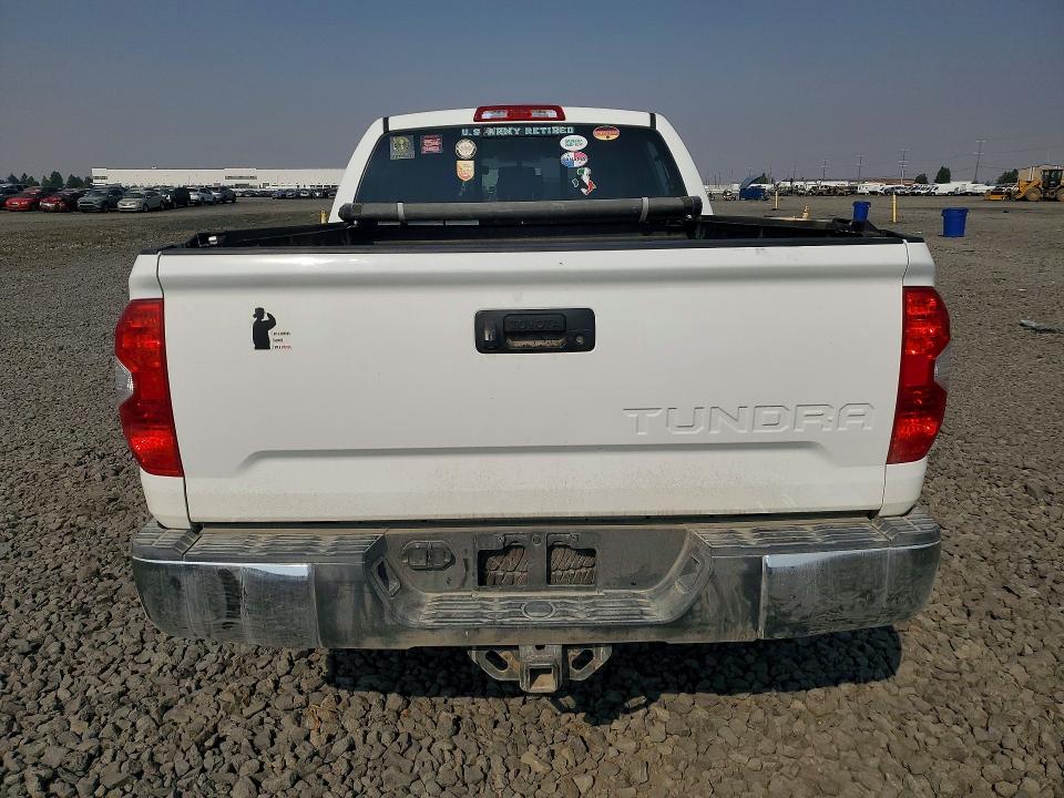 Photo 6 from auction – 2016 TOYOTA TUNDRA with VIN 5TFUY5F19GX503552