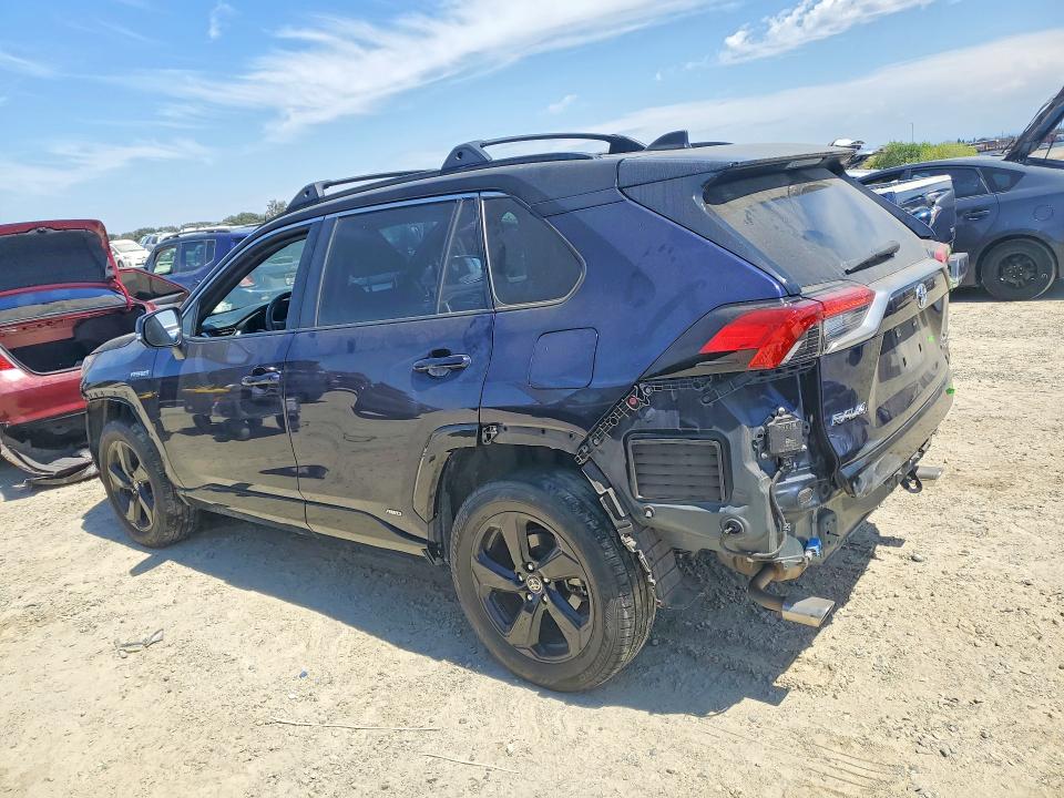 Photo 2 from auction – 2020 TOYOTA RAV4 with VIN JTMEWRFV2LJ043359